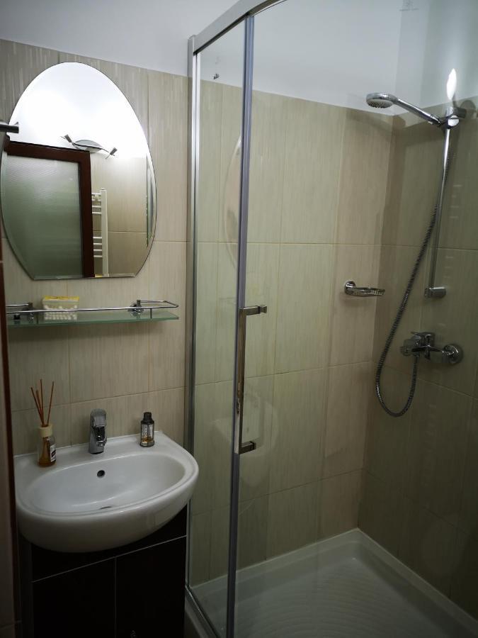 Brize Guest House Tuzla Exterior foto